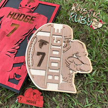 Load image into Gallery viewer, Football Player Plaque Series