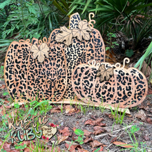 Load image into Gallery viewer, Leopard Pumpkins
